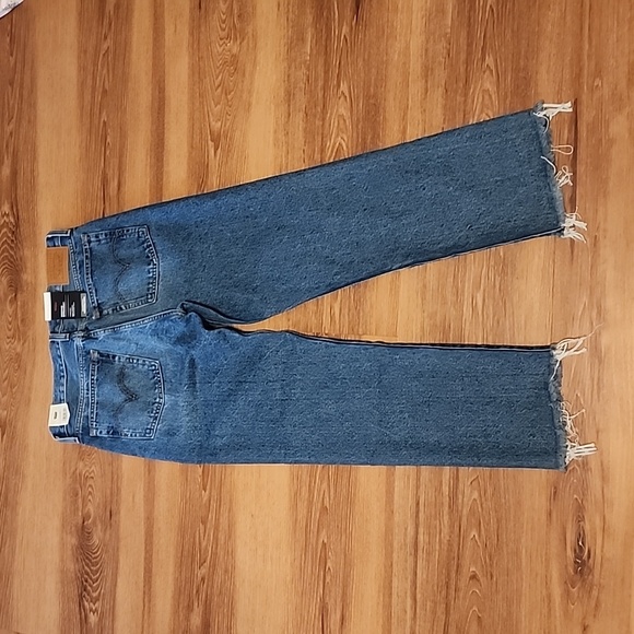NWT! Levi's THE WEDGIE STRAIGHT  Indigo destructed vintage inspired denim - Picture 6 of 16